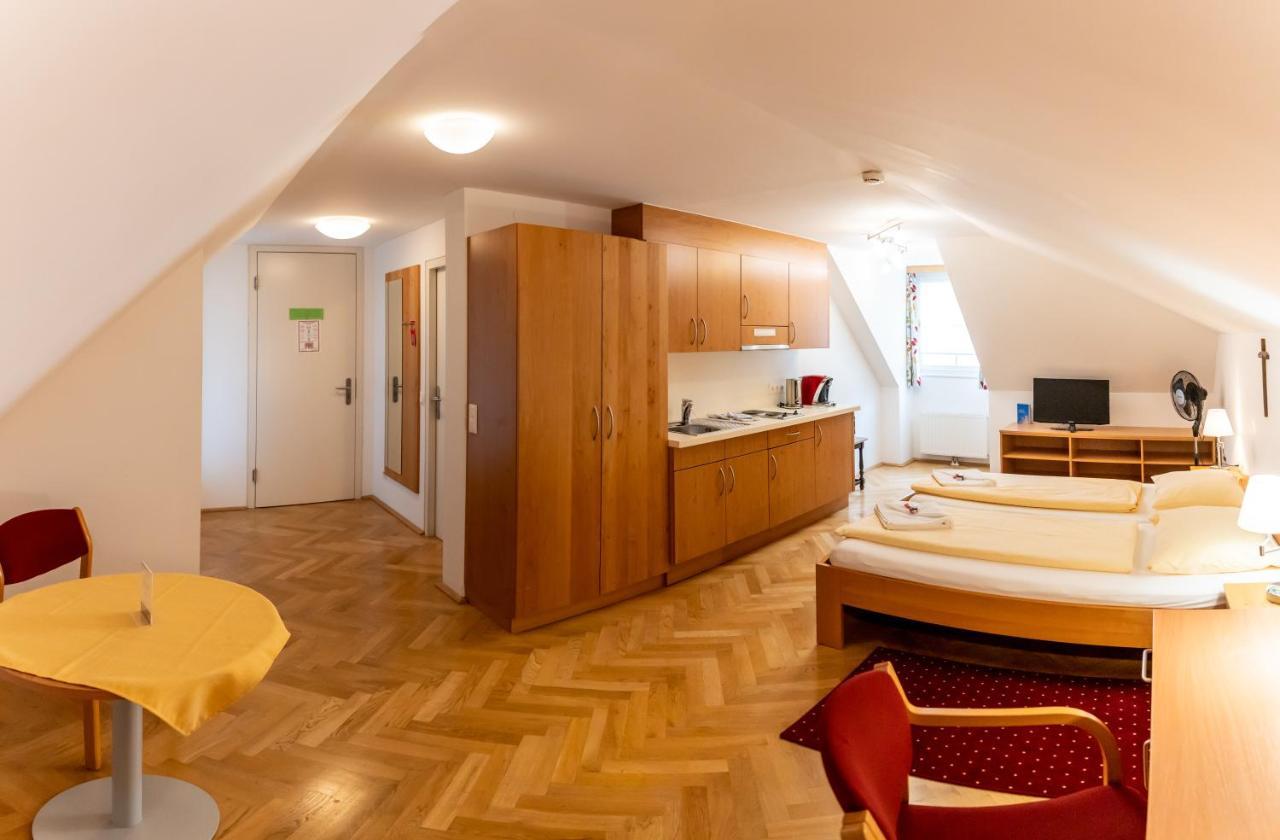 Gaestehaus Im Priesterseminar Gasthuis Salzburg