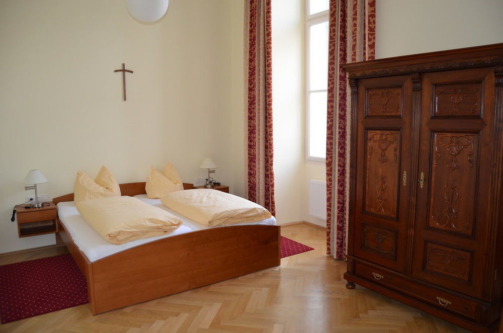 Gaestehaus Im Priesterseminar