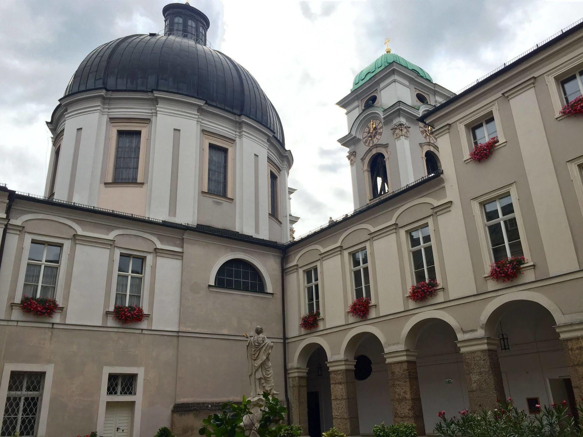 Gaestehaus Im Priesterseminar Gasthuis 3*
