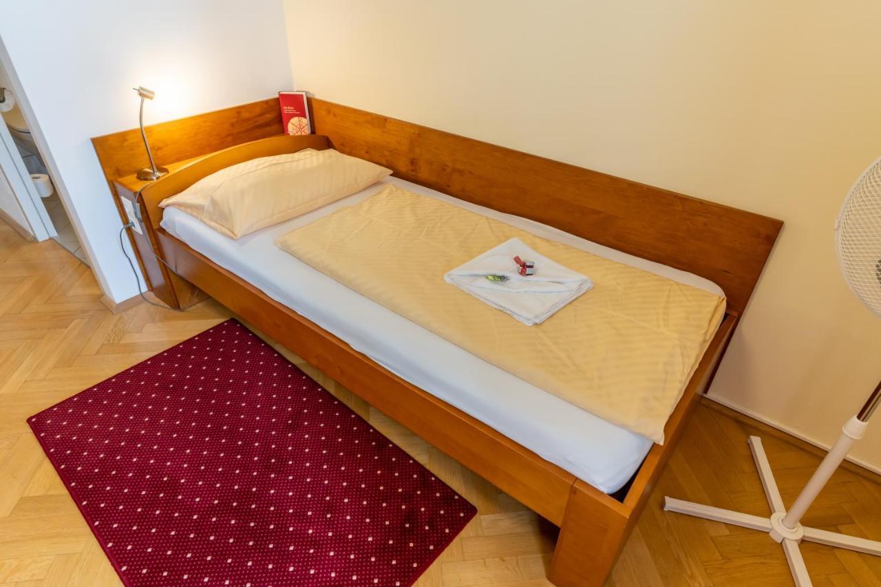 Gasthof Im Priesterseminar 3*