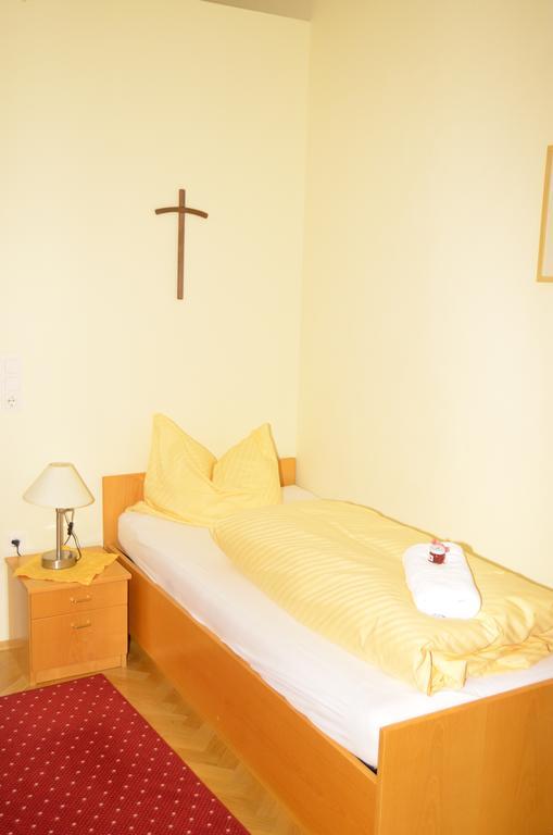 Im Priesterseminar 3* Salzburg