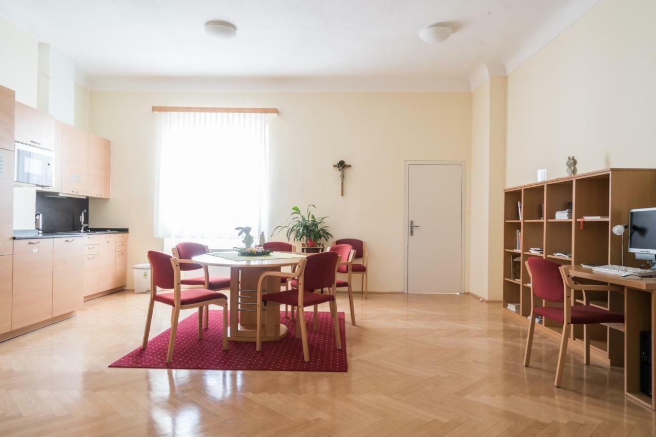 Im Priesterseminar Gasthof